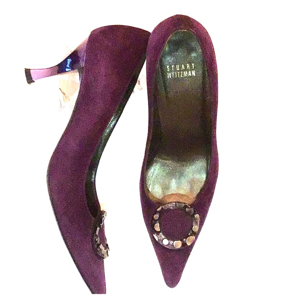 Stuart Weitzman purple suede pumps